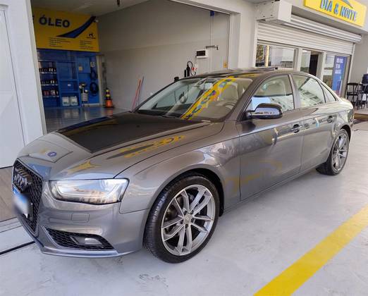 AUDI A4 2.0 TFSI ATTRACTION 180CV GASOLINA 4P MULTITRONIC AUDI A4 2.0 TFSI ATTRACTION 180CV GASOLINA 4P MULTITRONIC
